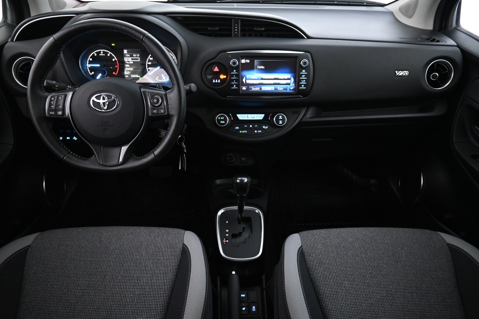 TOYOTA Yaris 2020