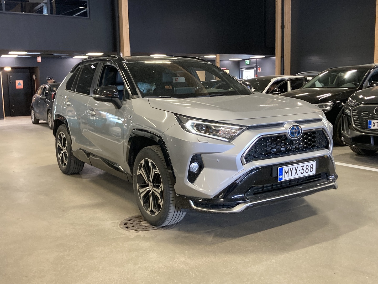 TOYOTA RAV4 Plug-in 2021