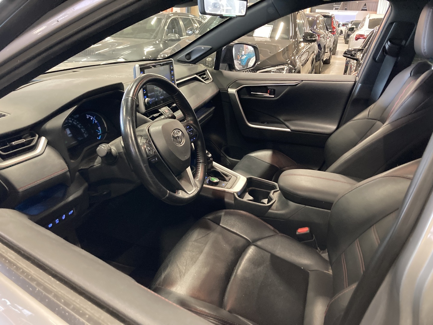 TOYOTA RAV4 Plug-in 2021