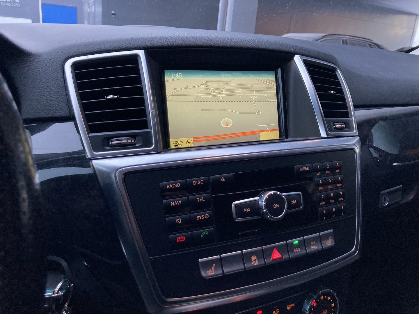 MERCEDES-BENZ ML 2011