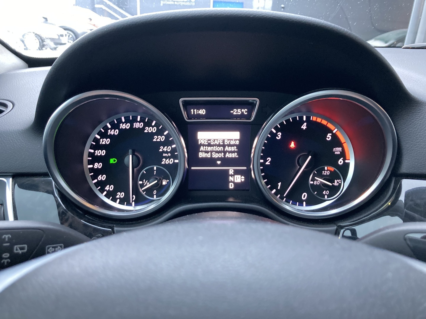 MERCEDES-BENZ ML 2011