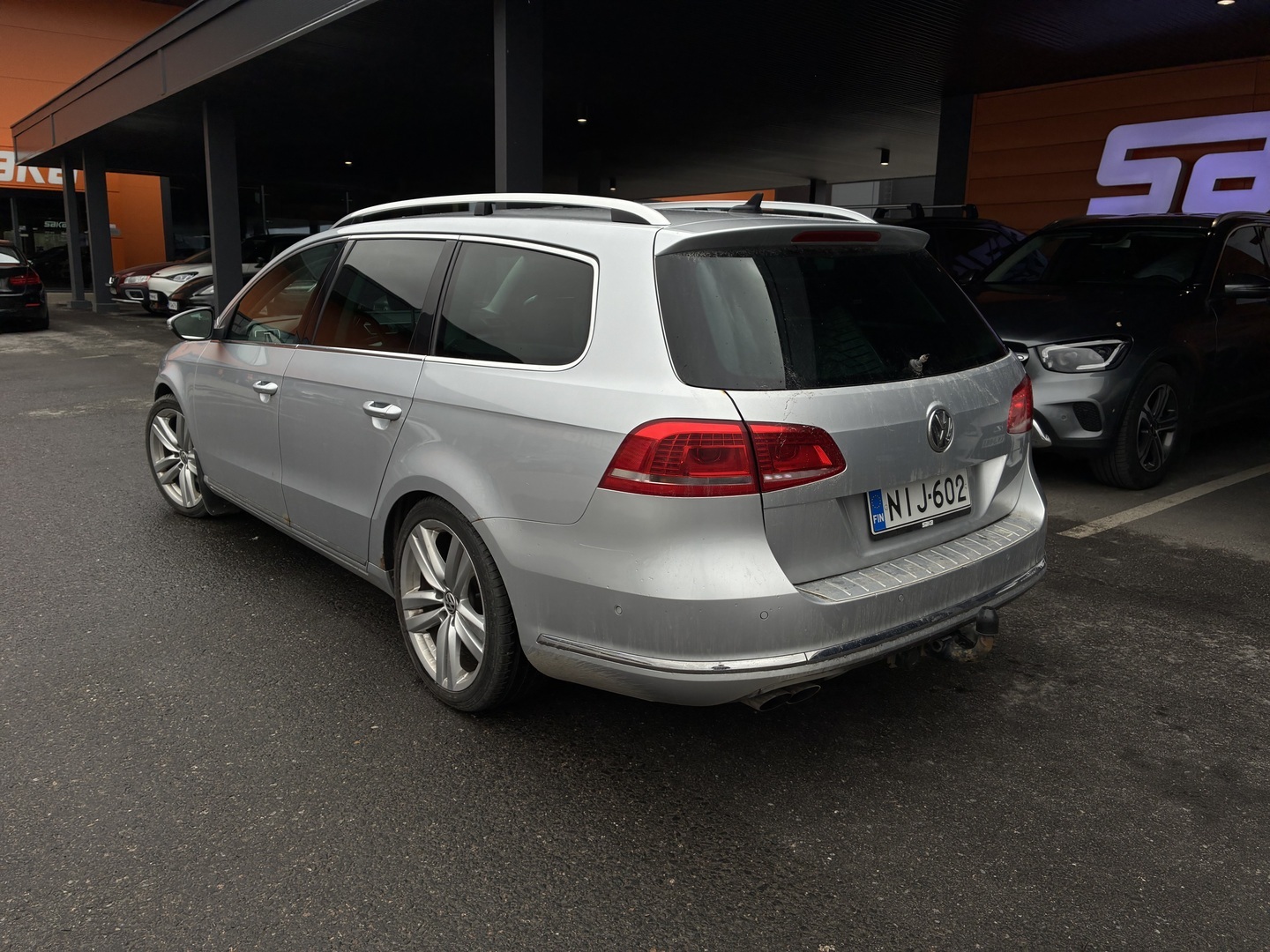 VOLKSWAGEN Passat 2012