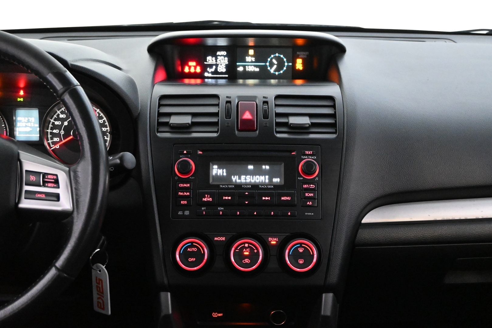 SUBARU Forester 2014