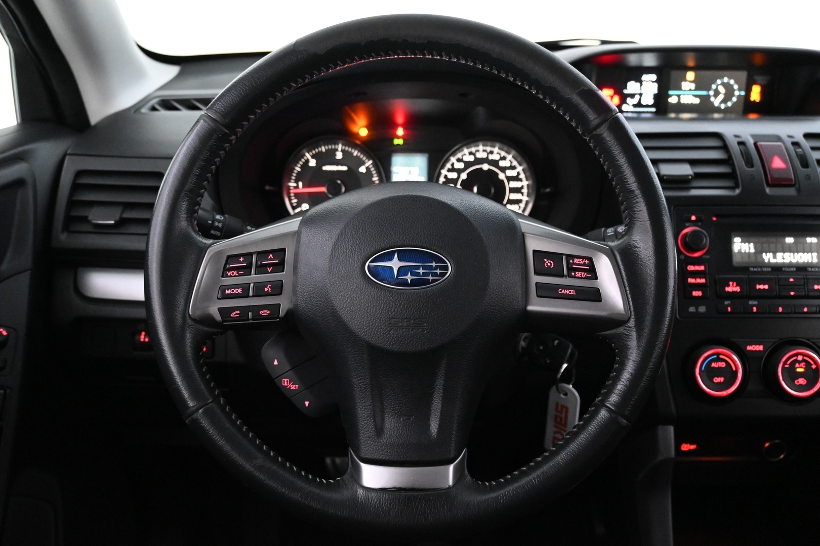 SUBARU Forester 2014