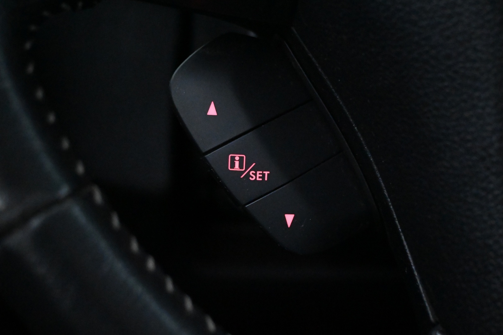 SUBARU Forester 2014