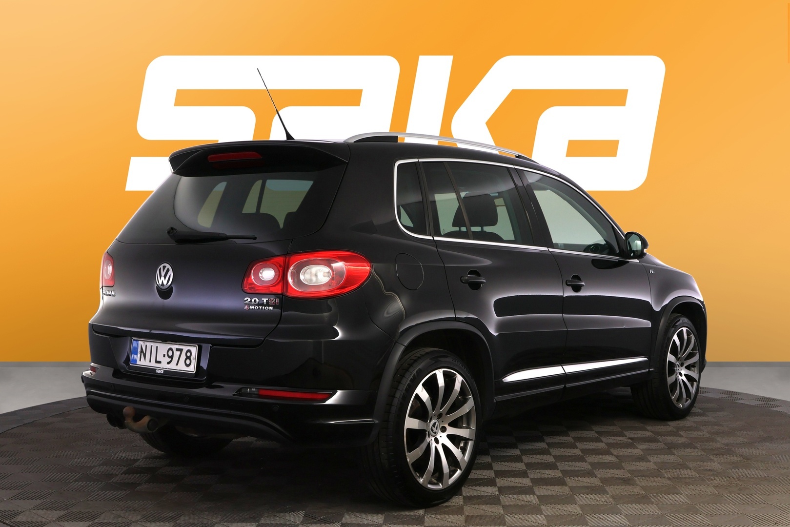 VOLKSWAGEN Tiguan 2011