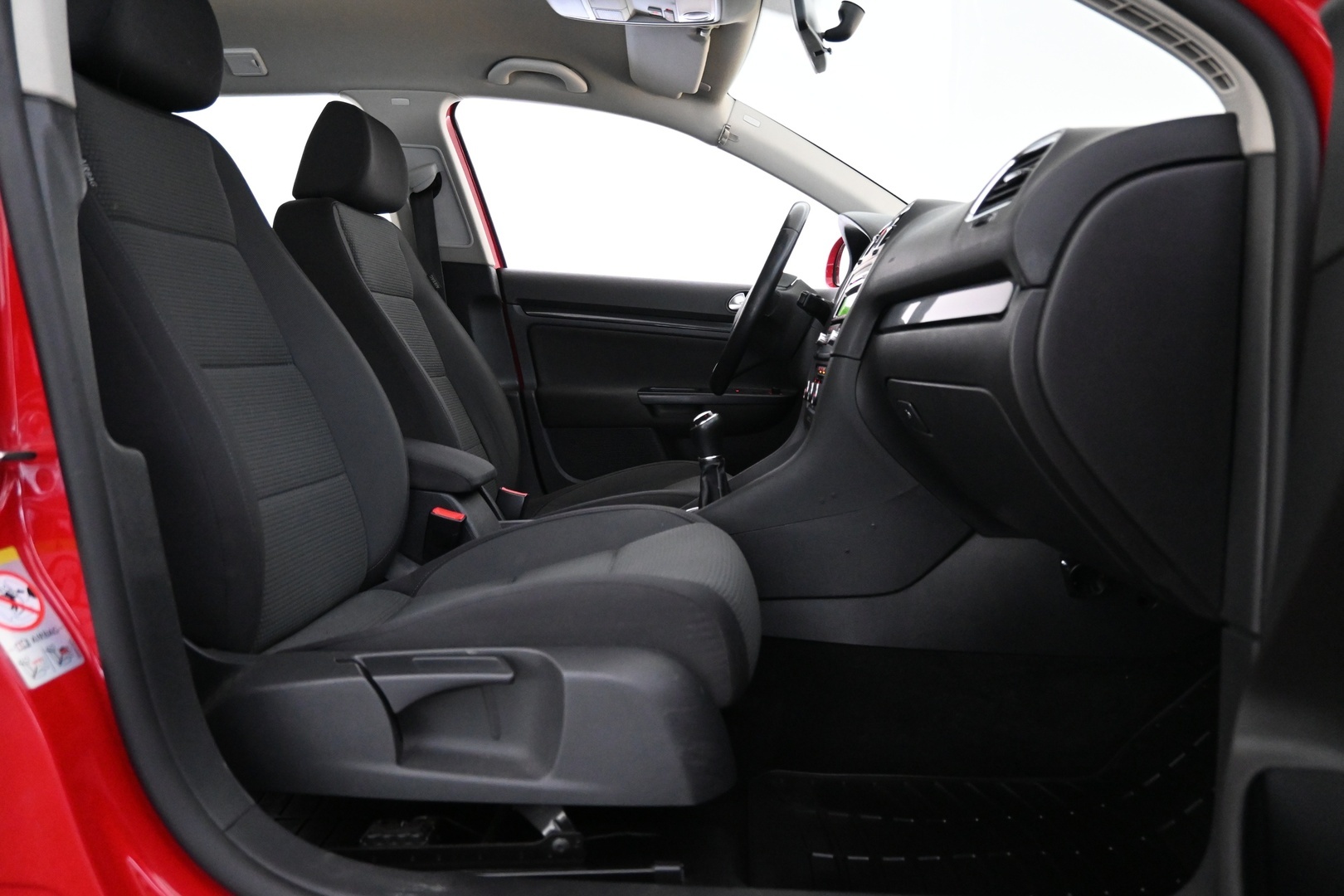 VOLKSWAGEN Golf 2012