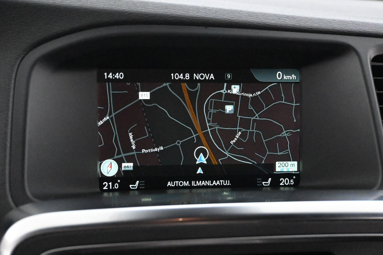VOLVO V60 2014