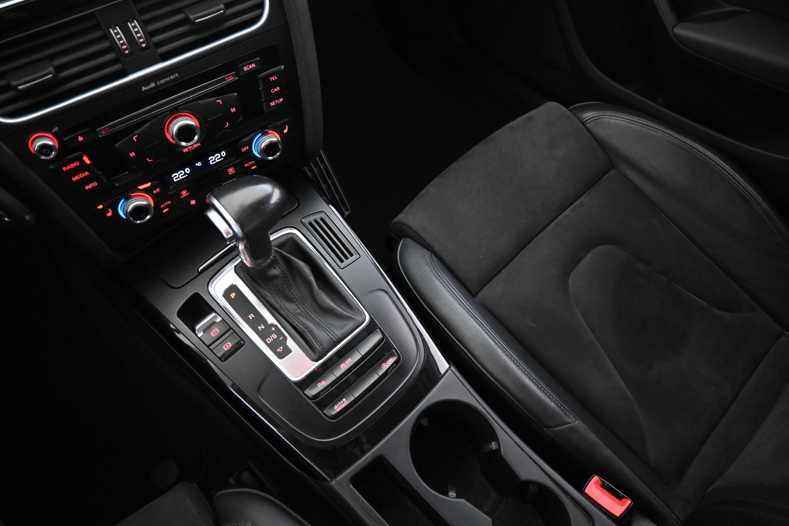 AUDI A4 ALLROAD 2015