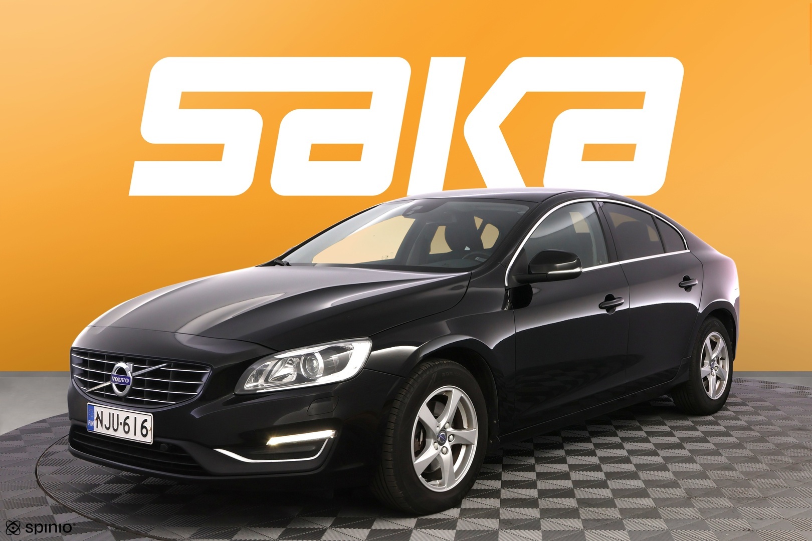 VOLVO S60 2015