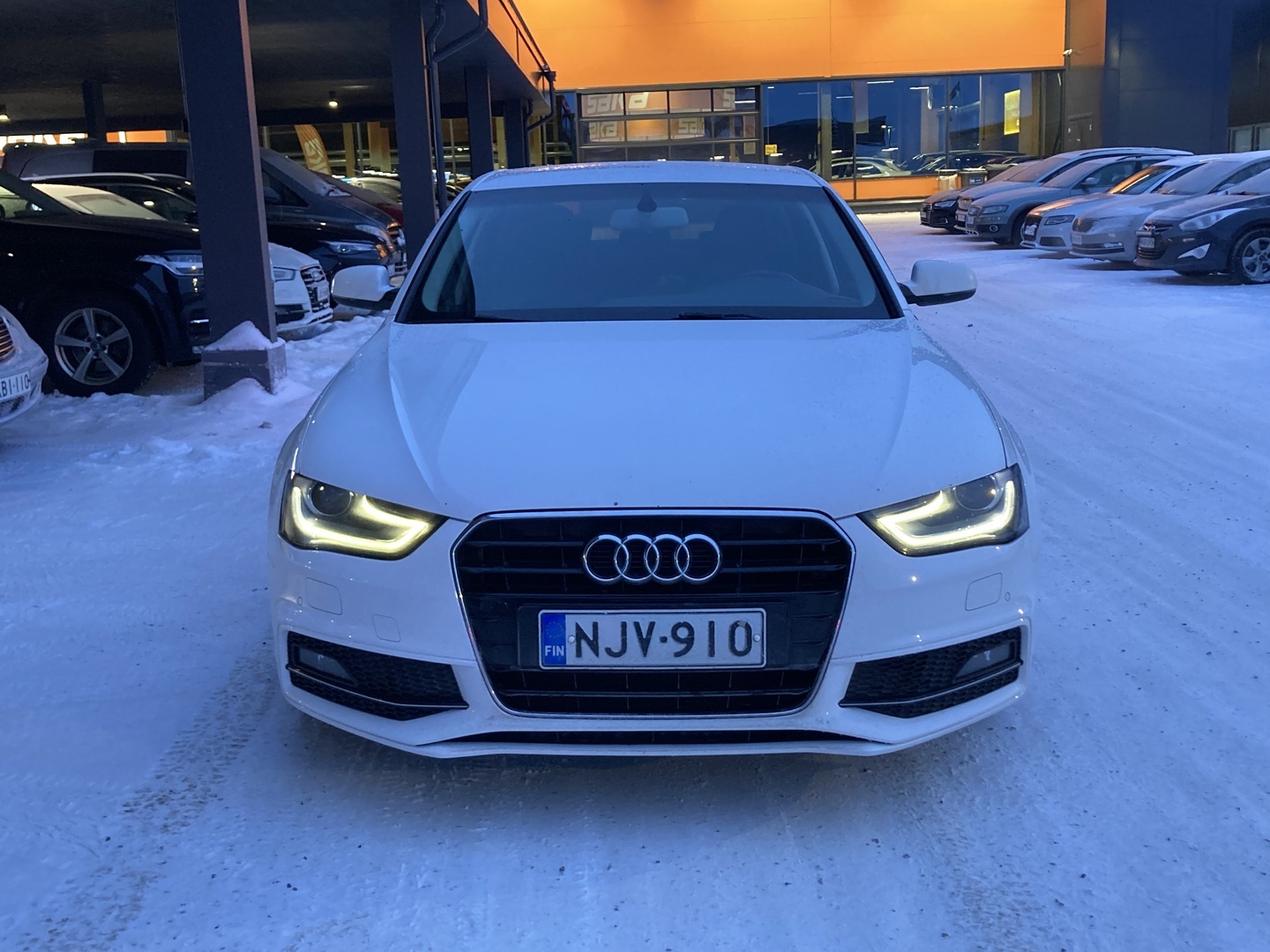 AUDI A4 2015