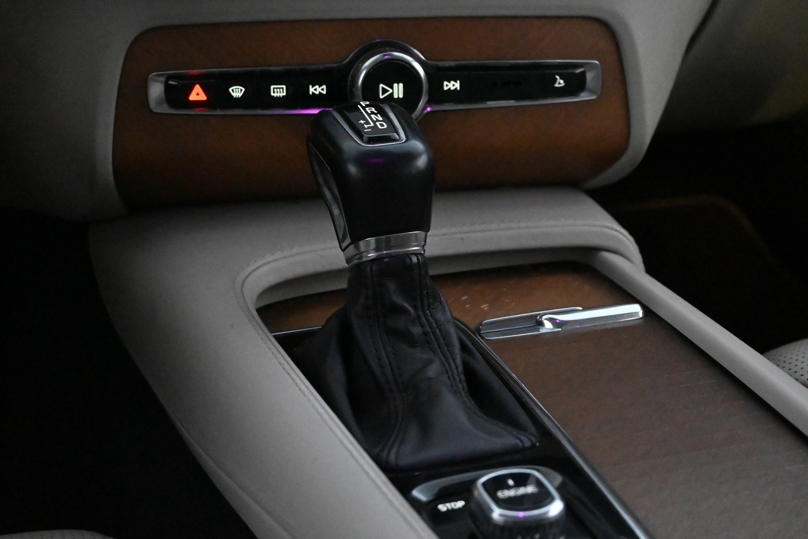 VOLVO XC90 2015