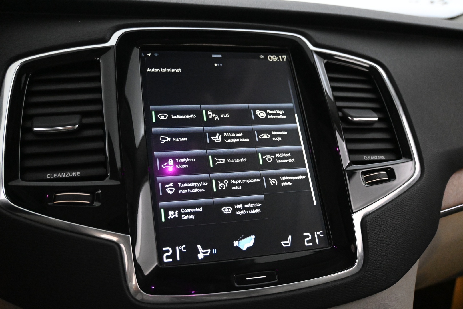 VOLVO XC90 2015