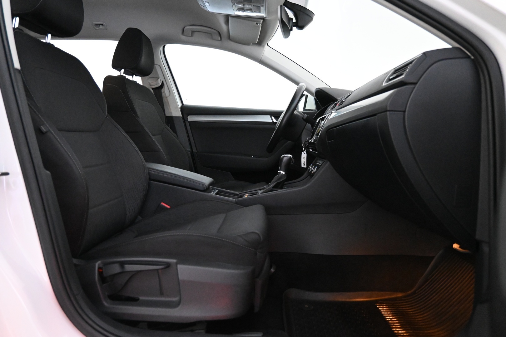 SKODA Superb 2016