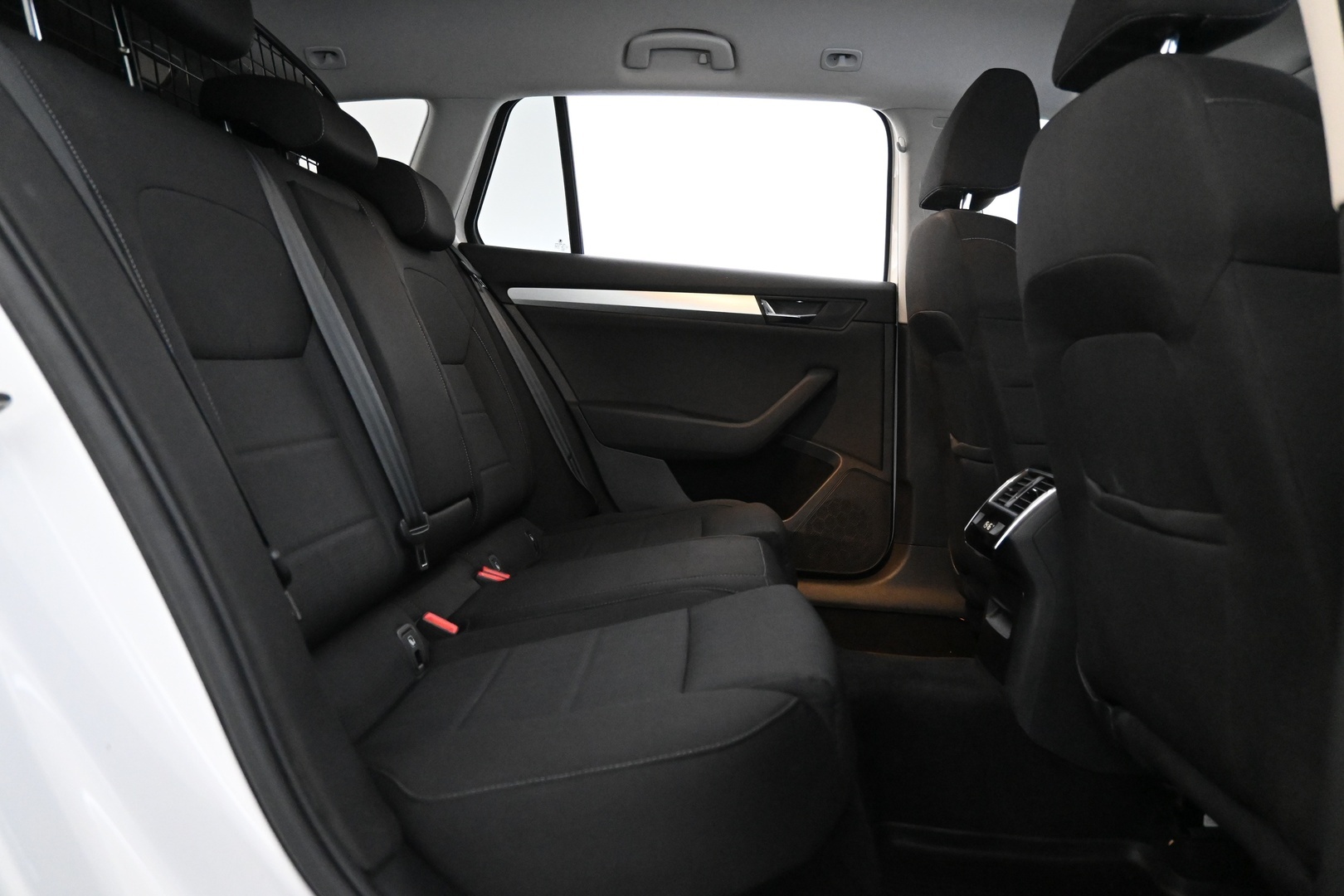 SKODA Superb 2016