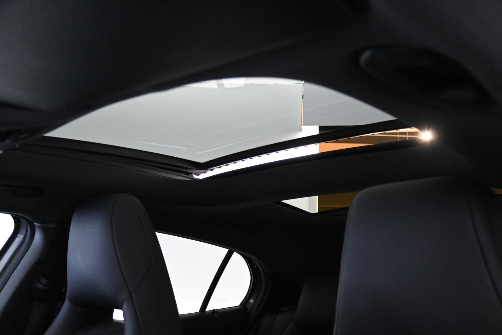 MERCEDES-BENZ GLA 2015