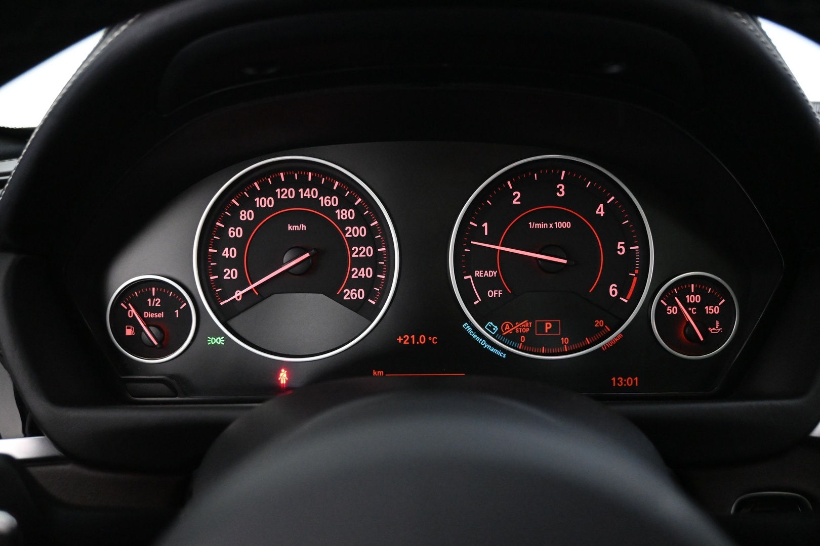 BMW 330 2016
