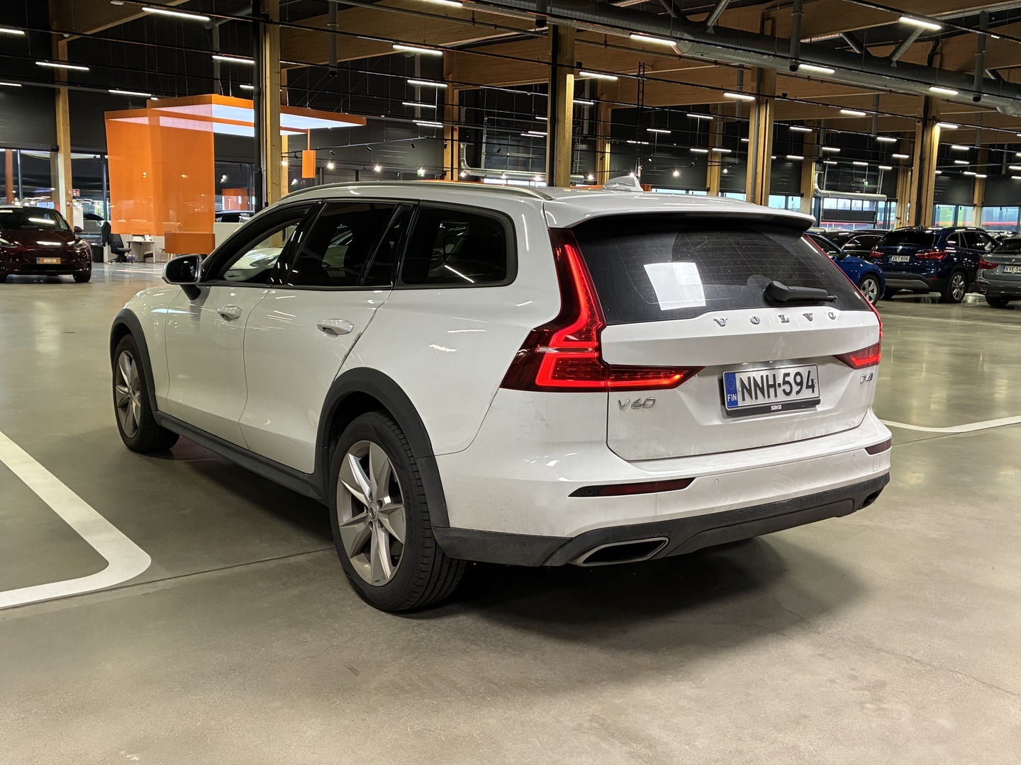 VOLVO V60 Cross Country 2019