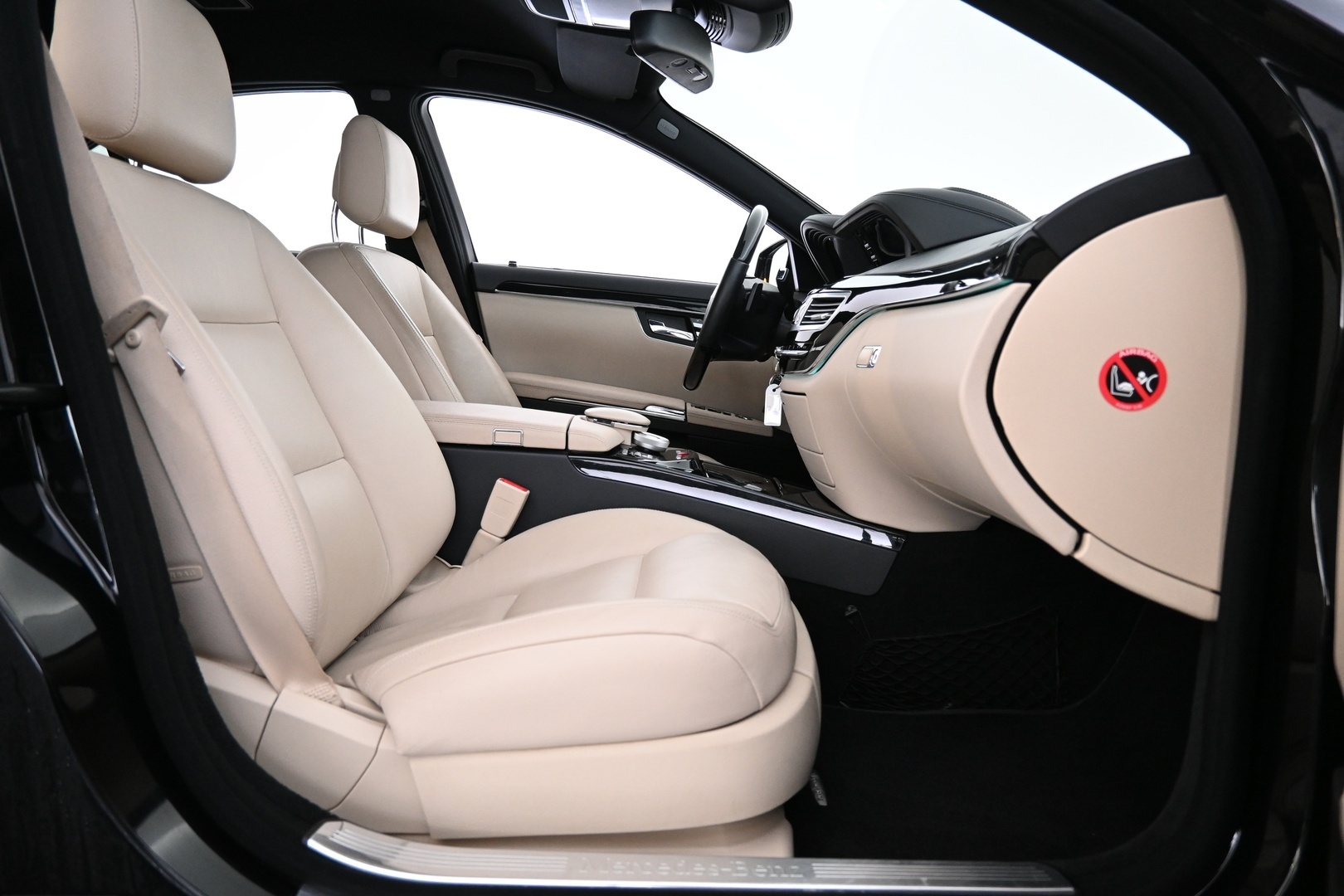 MERCEDES-BENZ S 2012