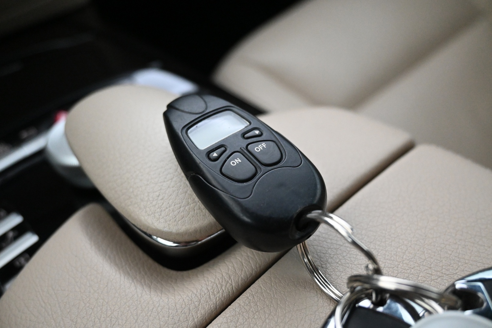 MERCEDES-BENZ S 2012