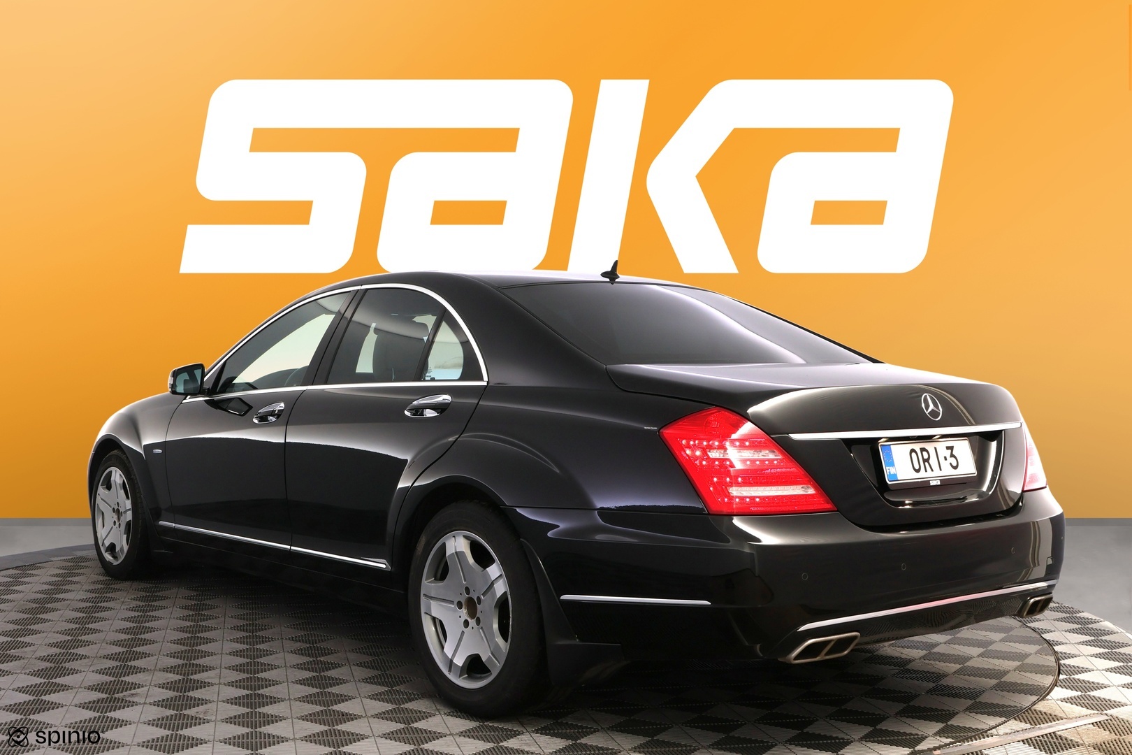 MERCEDES-BENZ S 2012