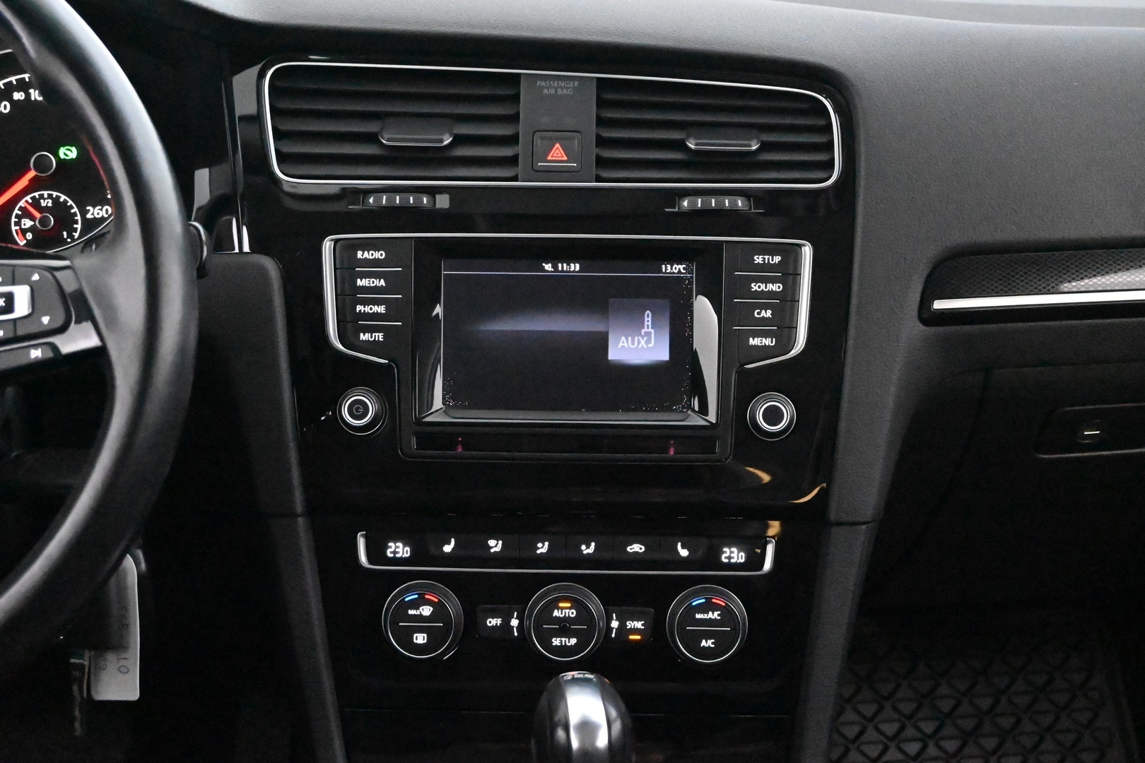 VOLKSWAGEN Golf 2013