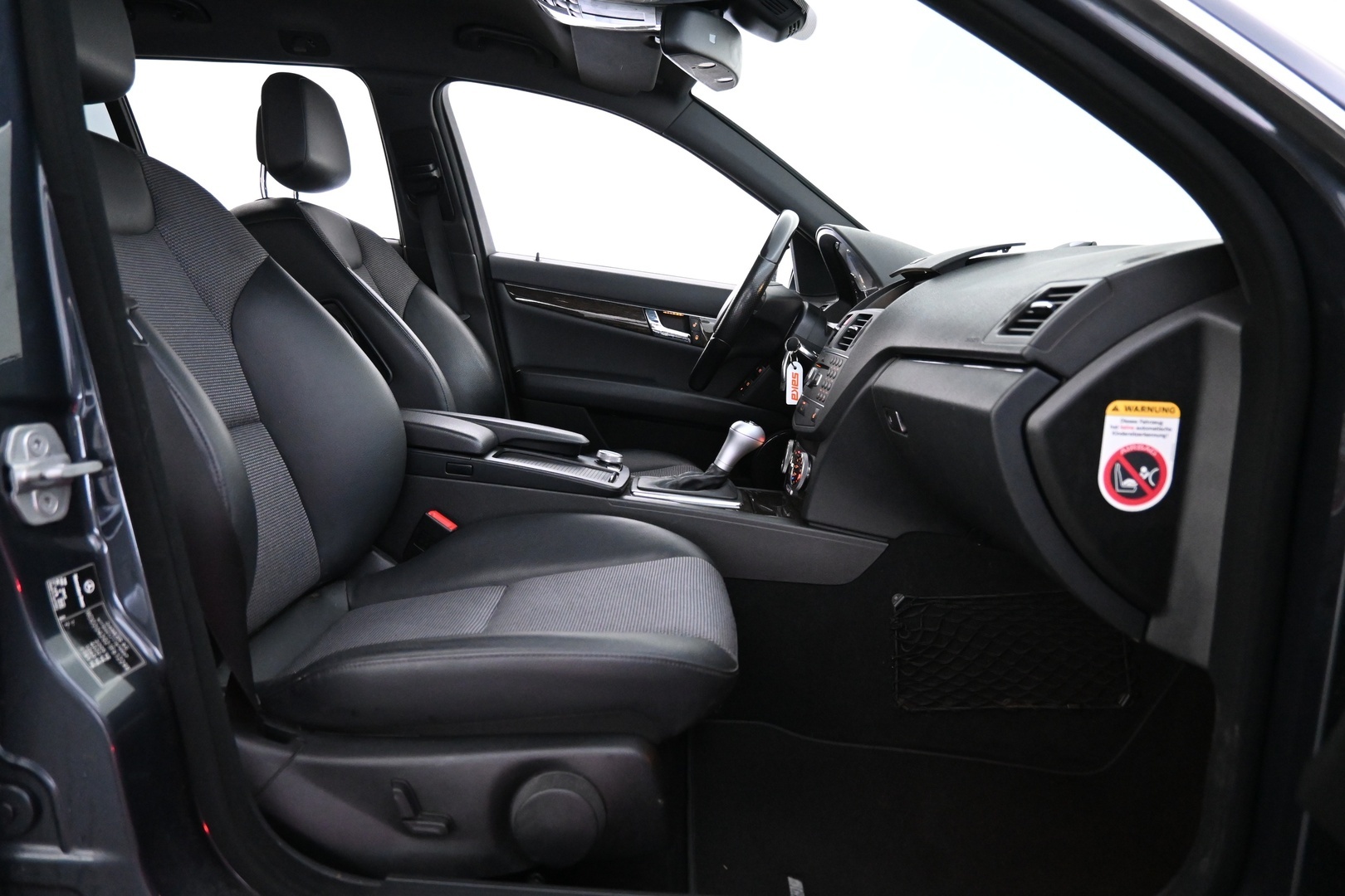 MERCEDES-BENZ C 2011