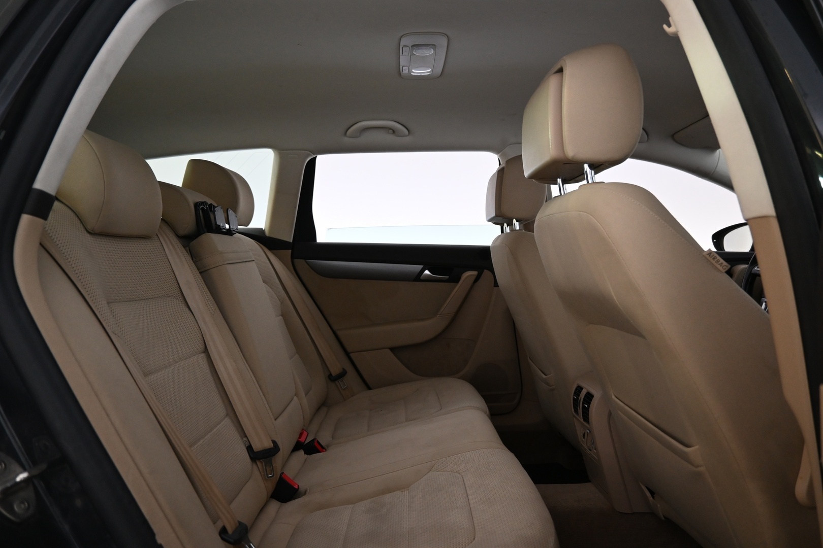 VOLKSWAGEN Passat 2013
