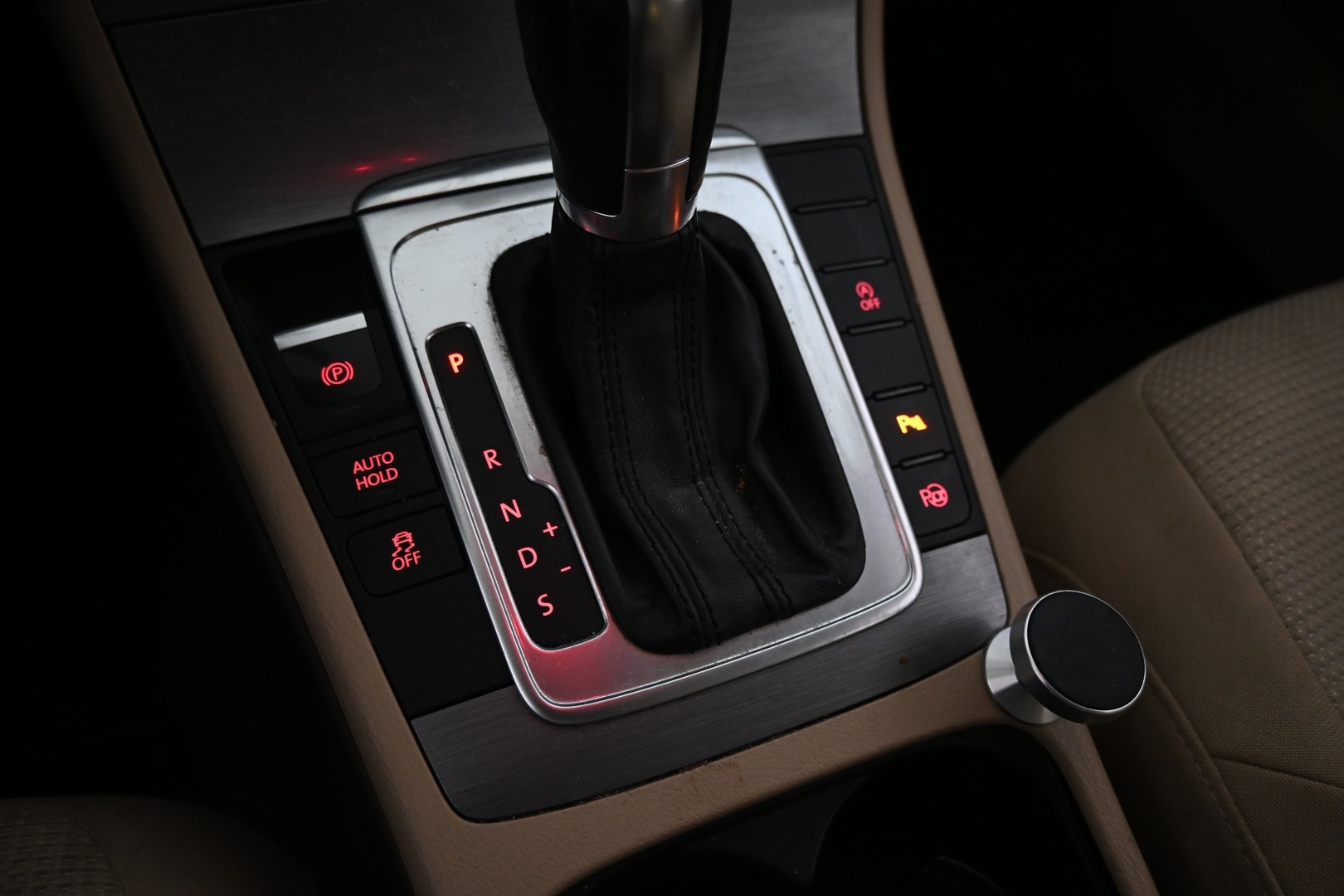 VOLKSWAGEN Passat 2013