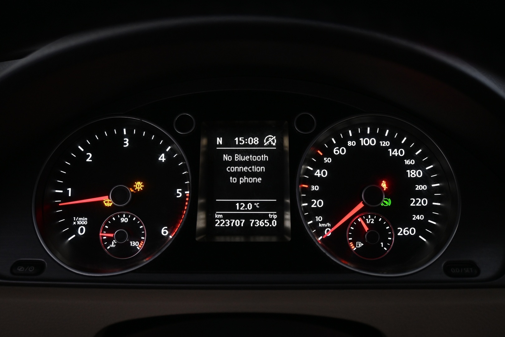 VOLKSWAGEN Passat 2013