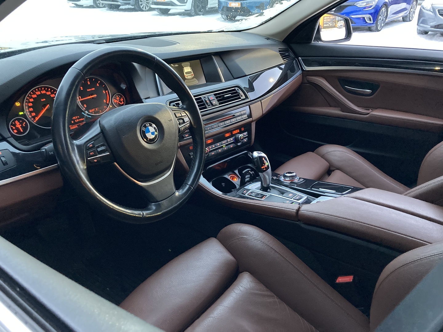 BMW 518 2015