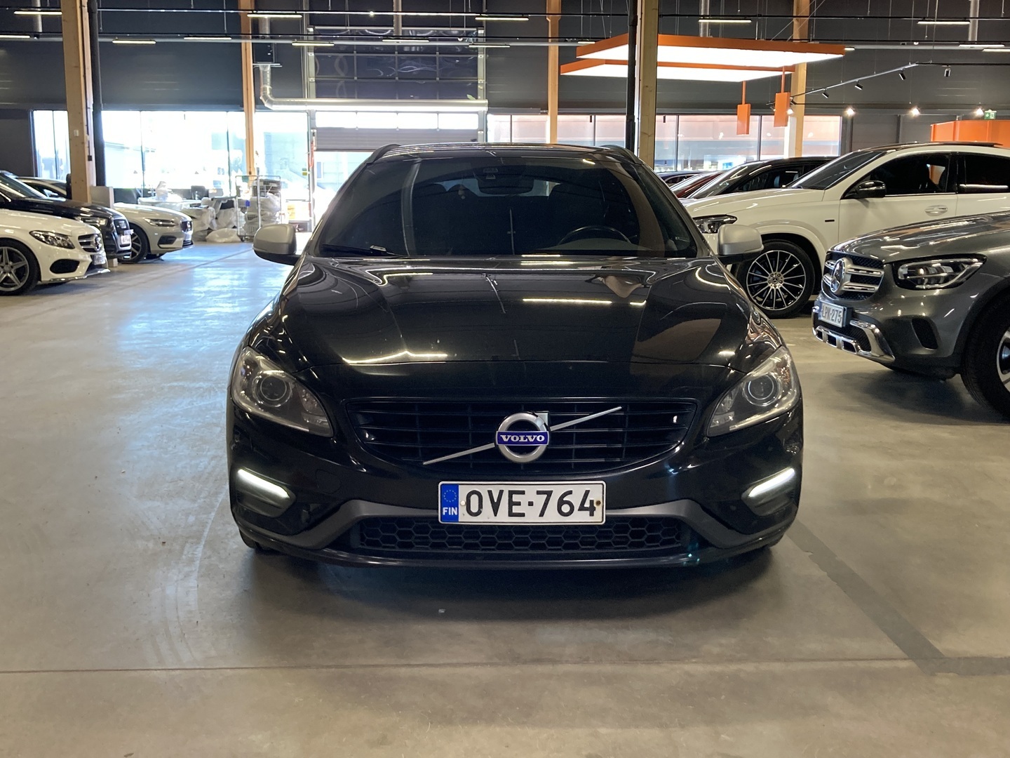 VOLVO V60 2017