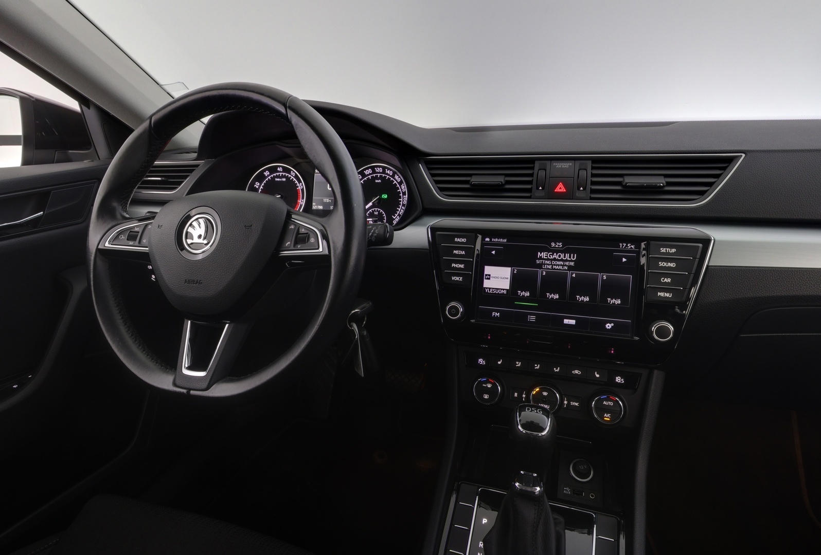 SKODA Superb 2017