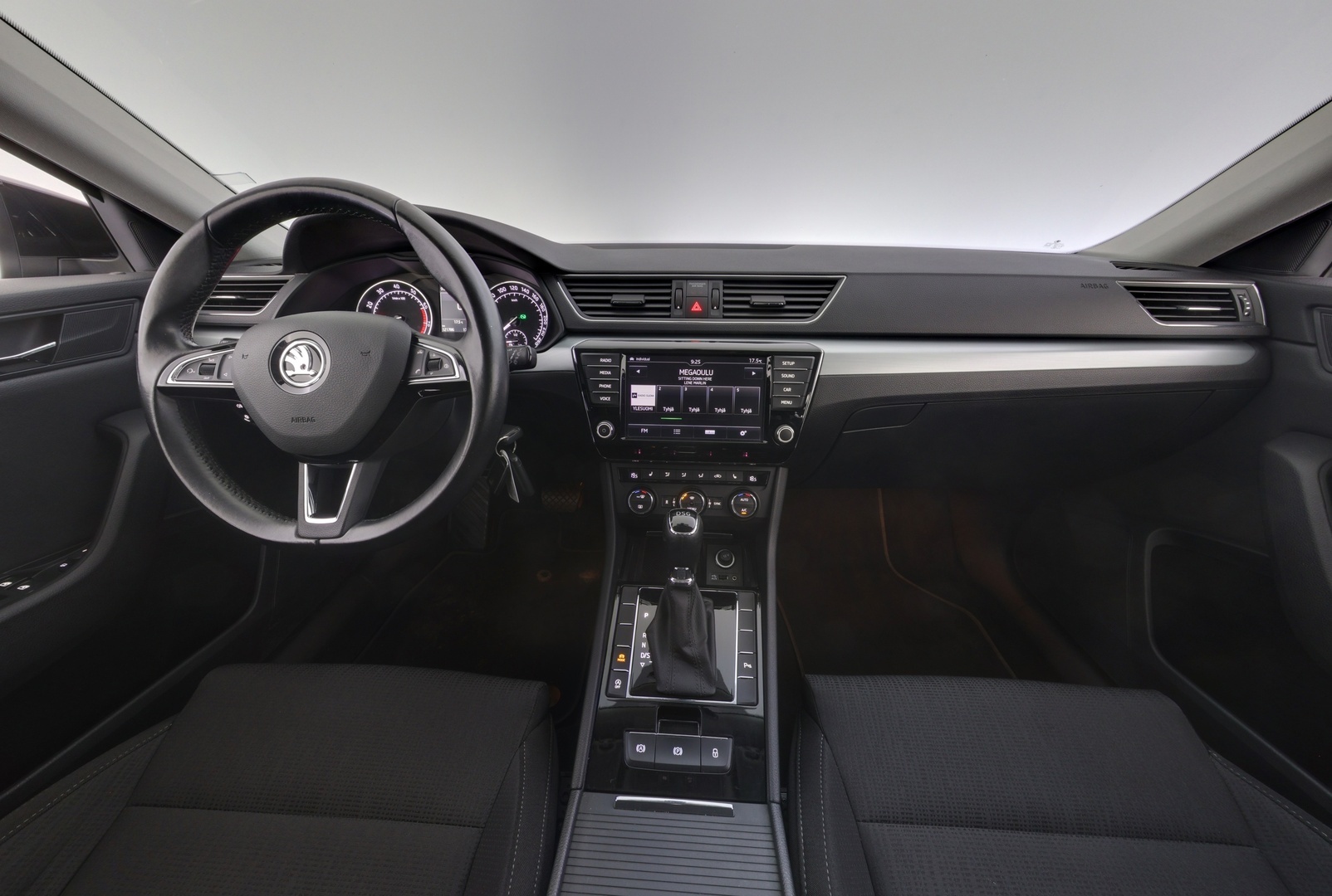 SKODA Superb 2017
