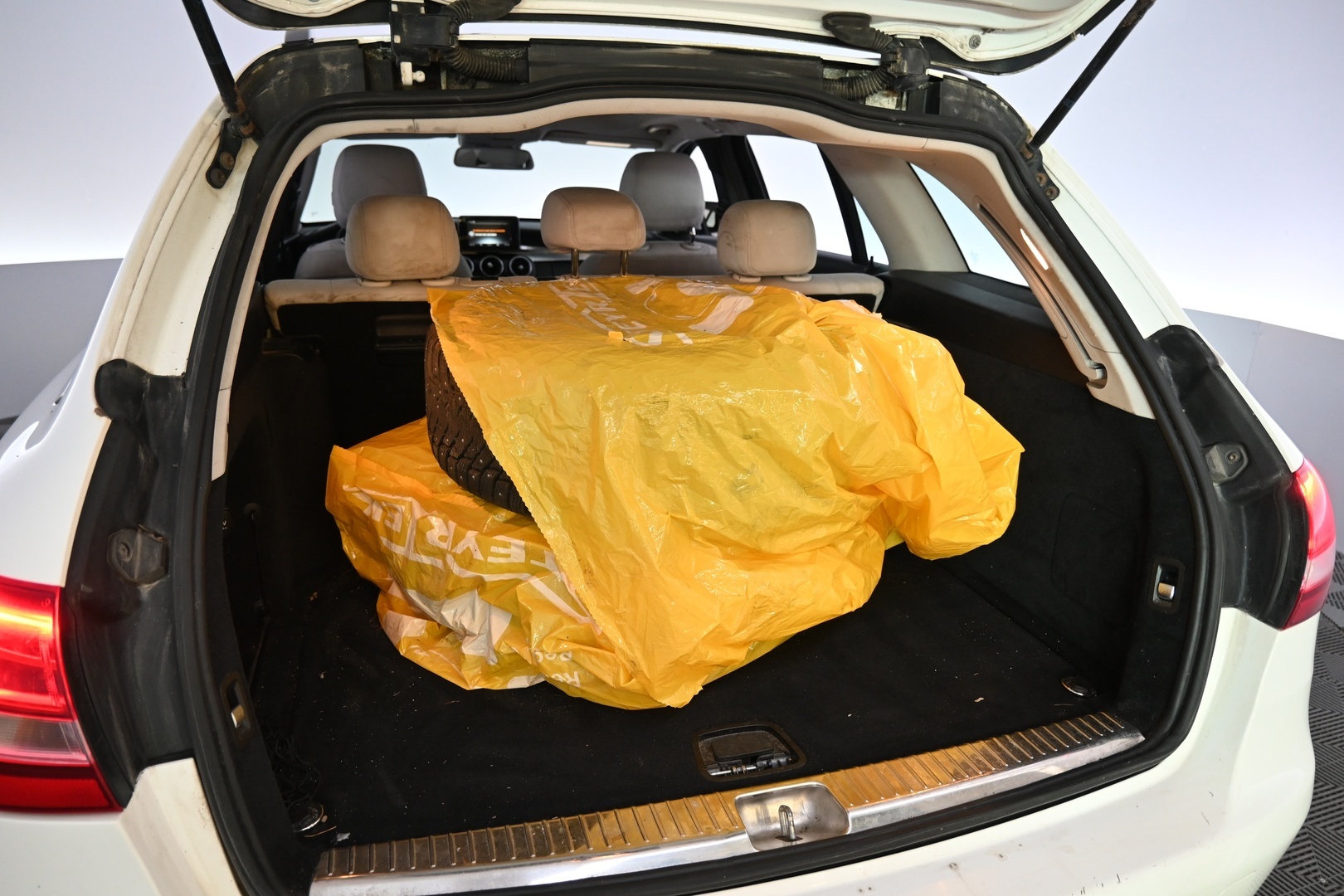 MERCEDES-BENZ C 2014