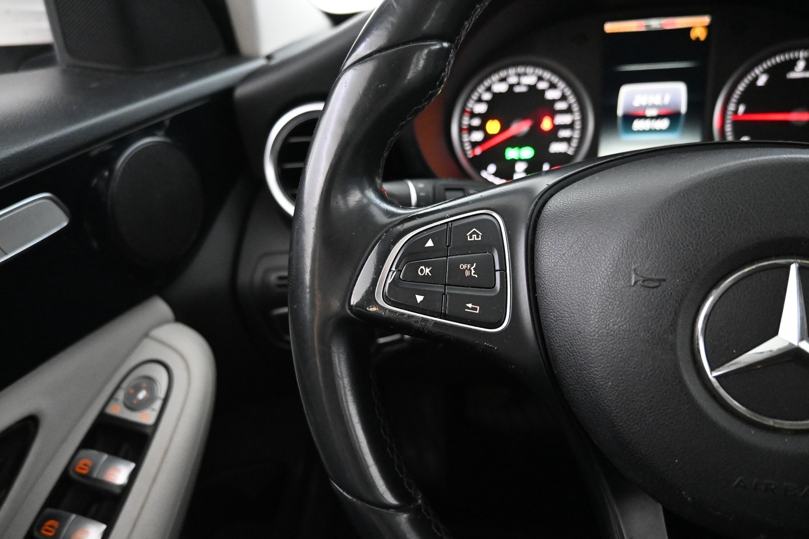 MERCEDES-BENZ C 2014