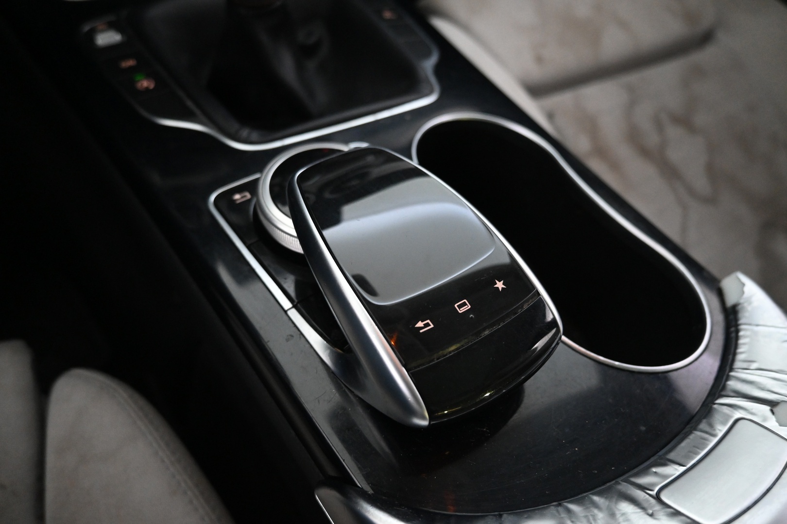 MERCEDES-BENZ C 2014