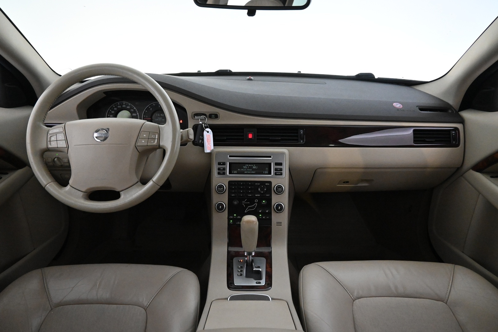 VOLVO V70 2007