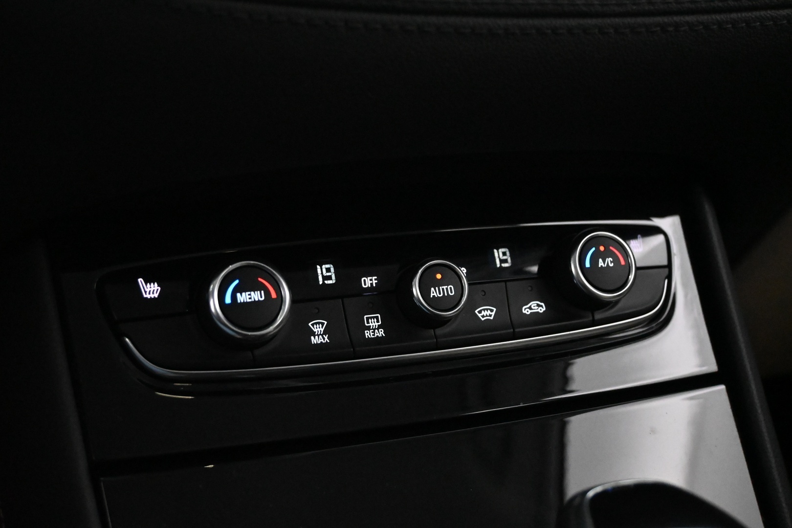 OPEL Grandland X 2018