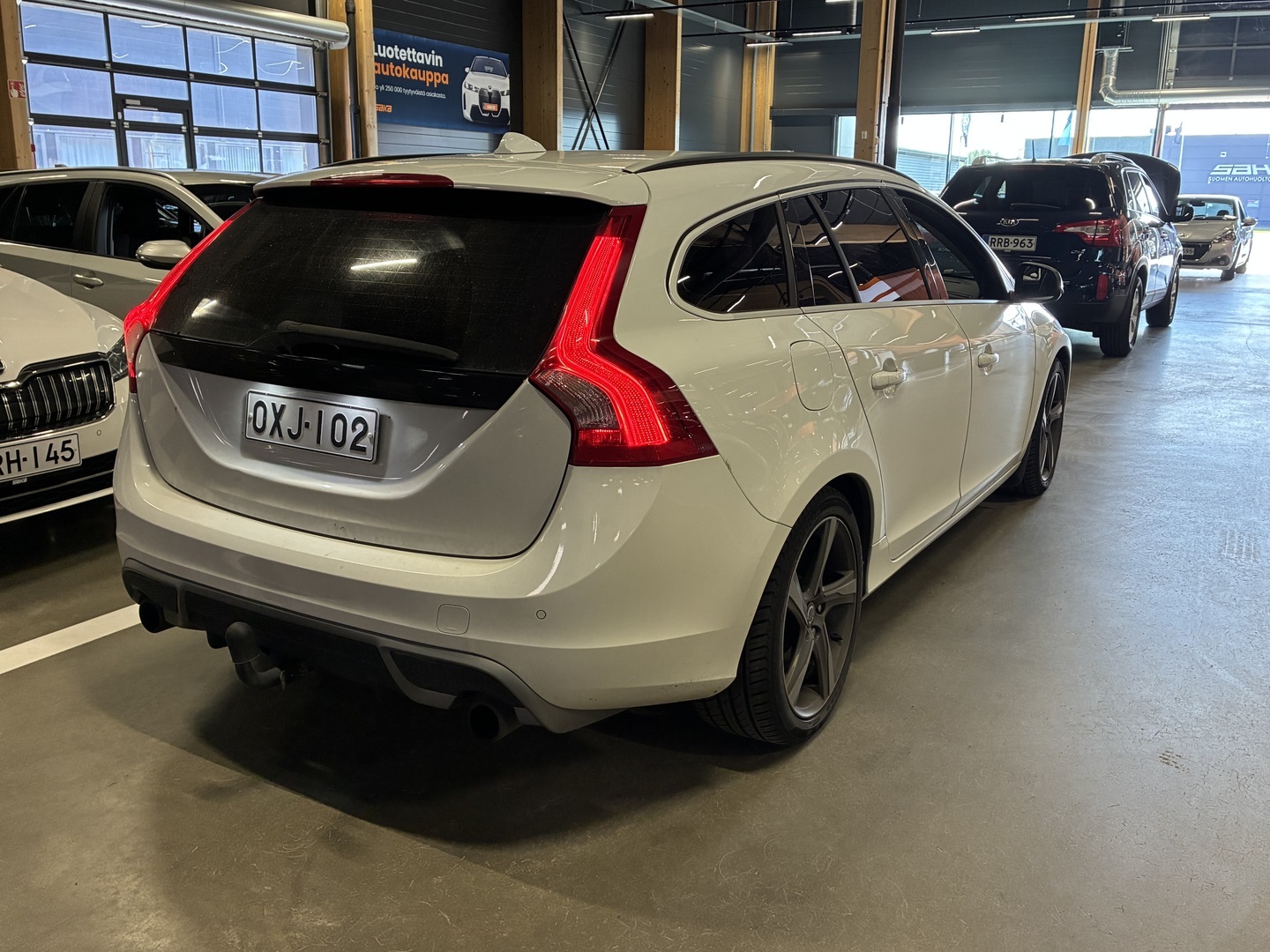 VOLVO V60 2012