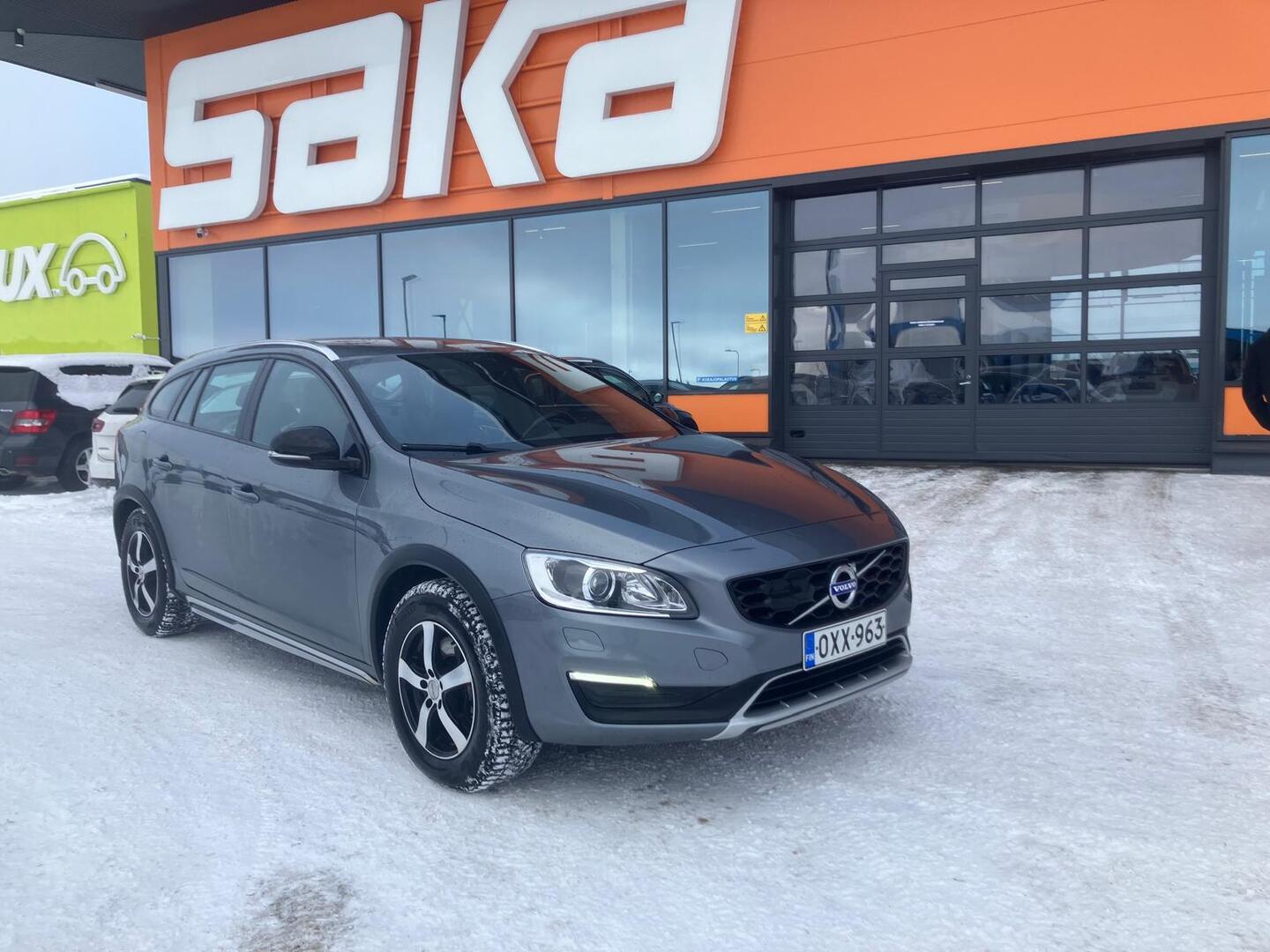 VOLVO V60 Cross Country 2017