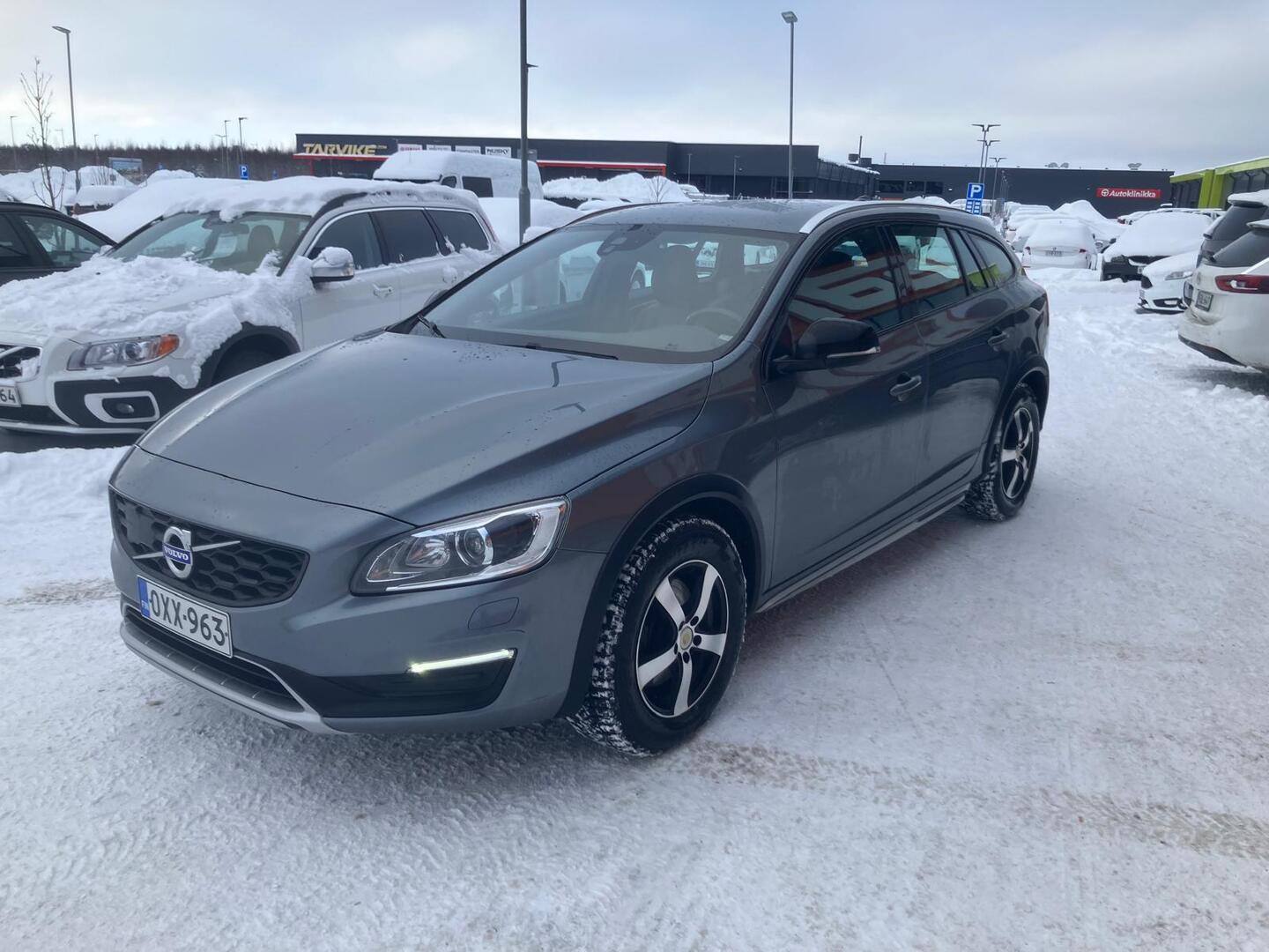 VOLVO V60 Cross Country 2017