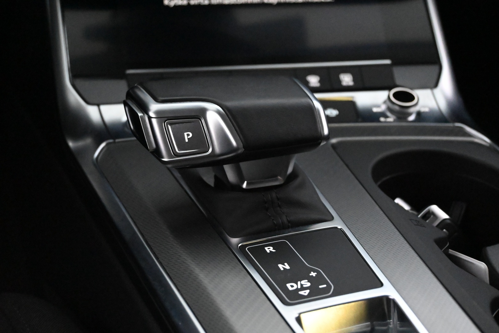 AUDI A6 2021