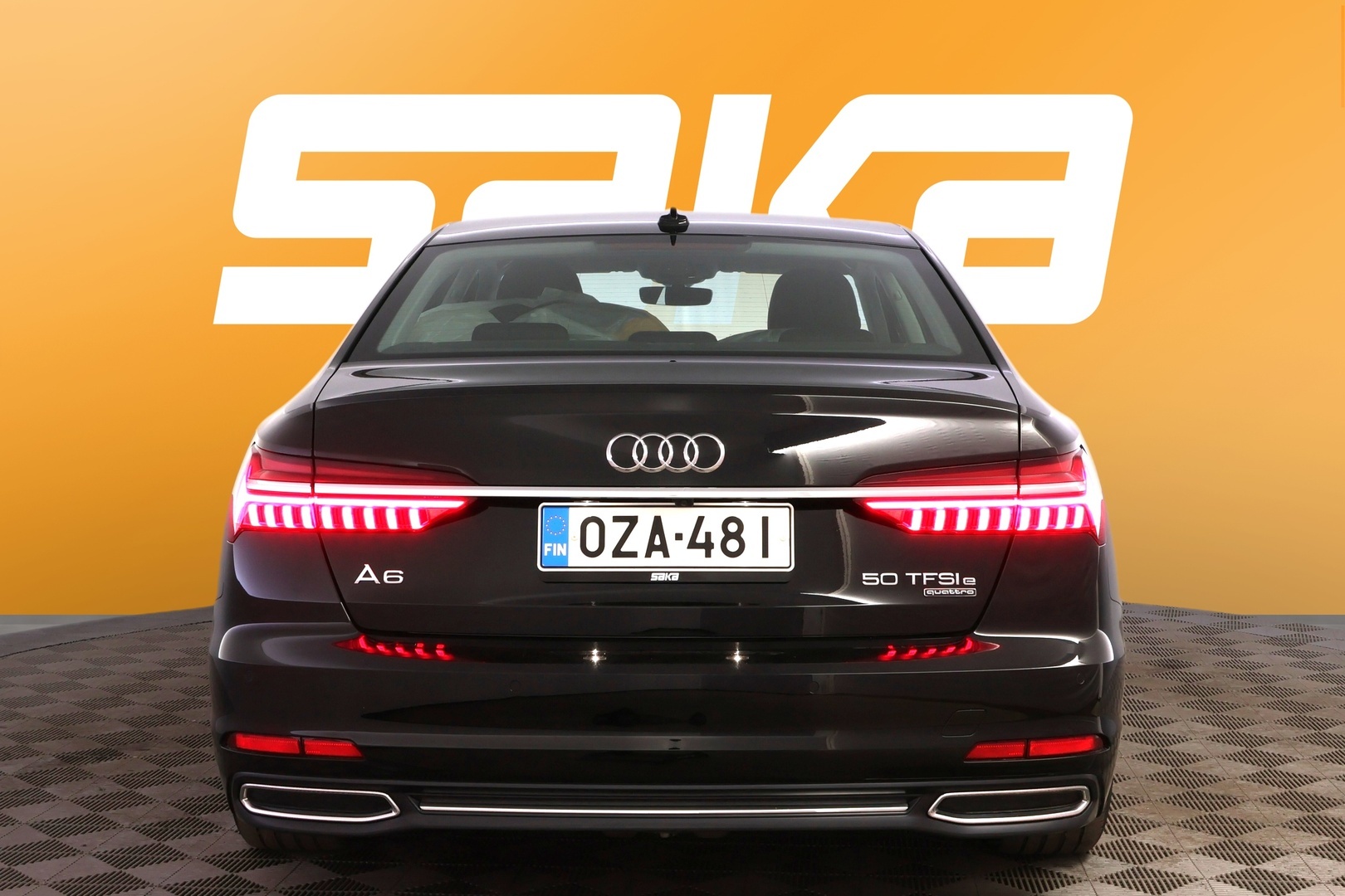 AUDI A6 2021