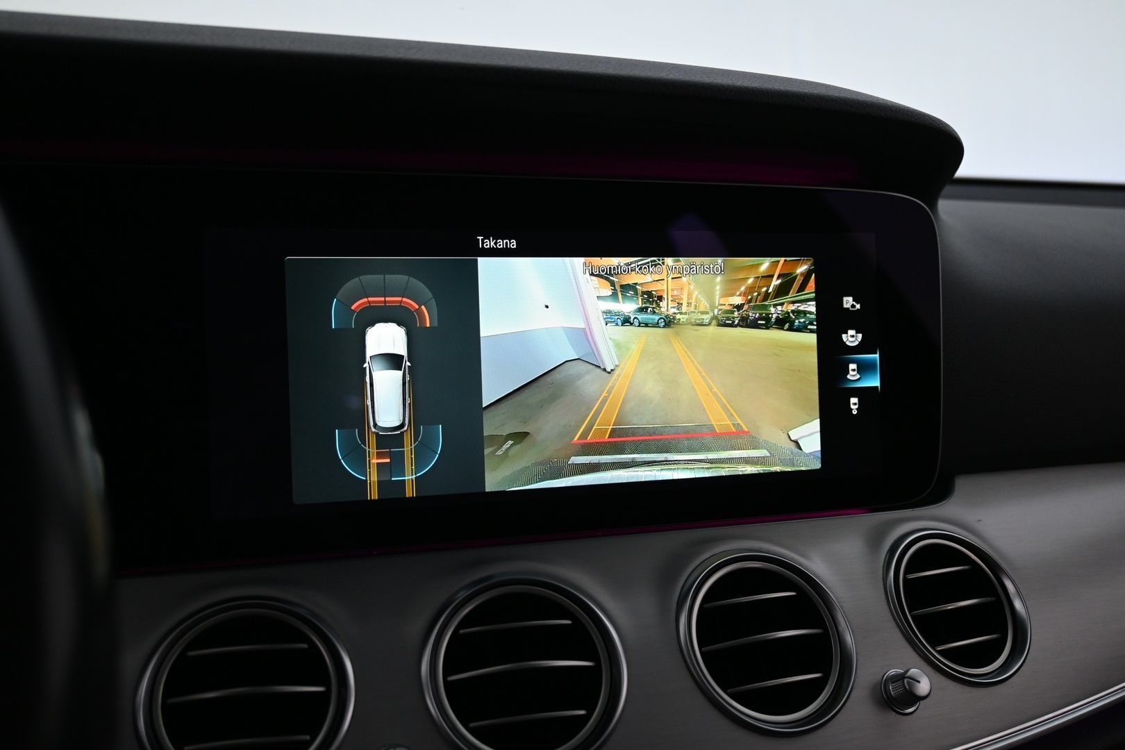 MERCEDES-BENZ E 2021