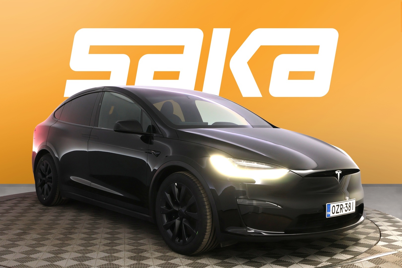 TESLA Model X 2023