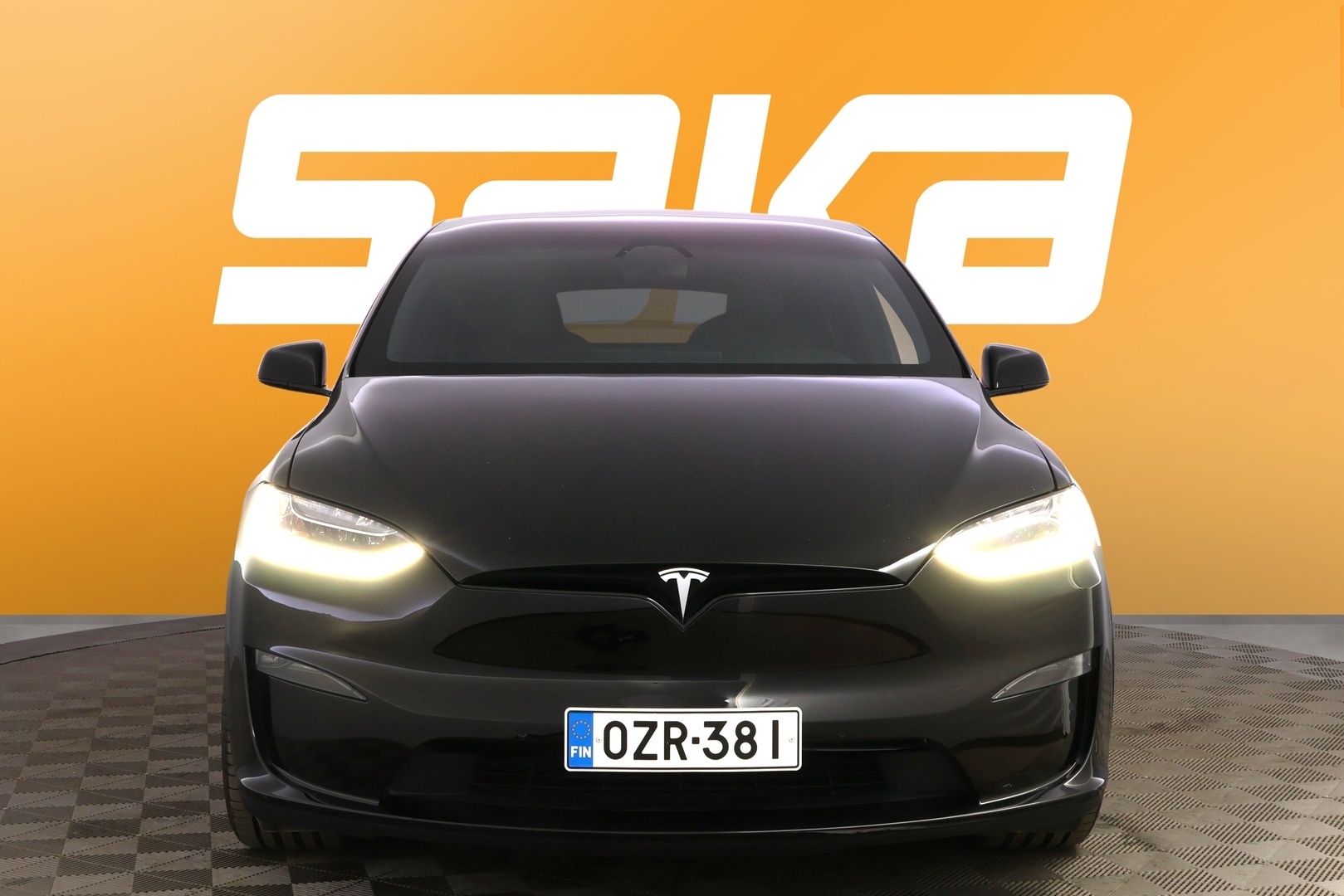 TESLA Model X 2023