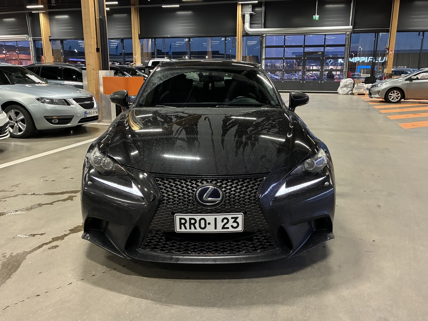 LEXUS IS 2014