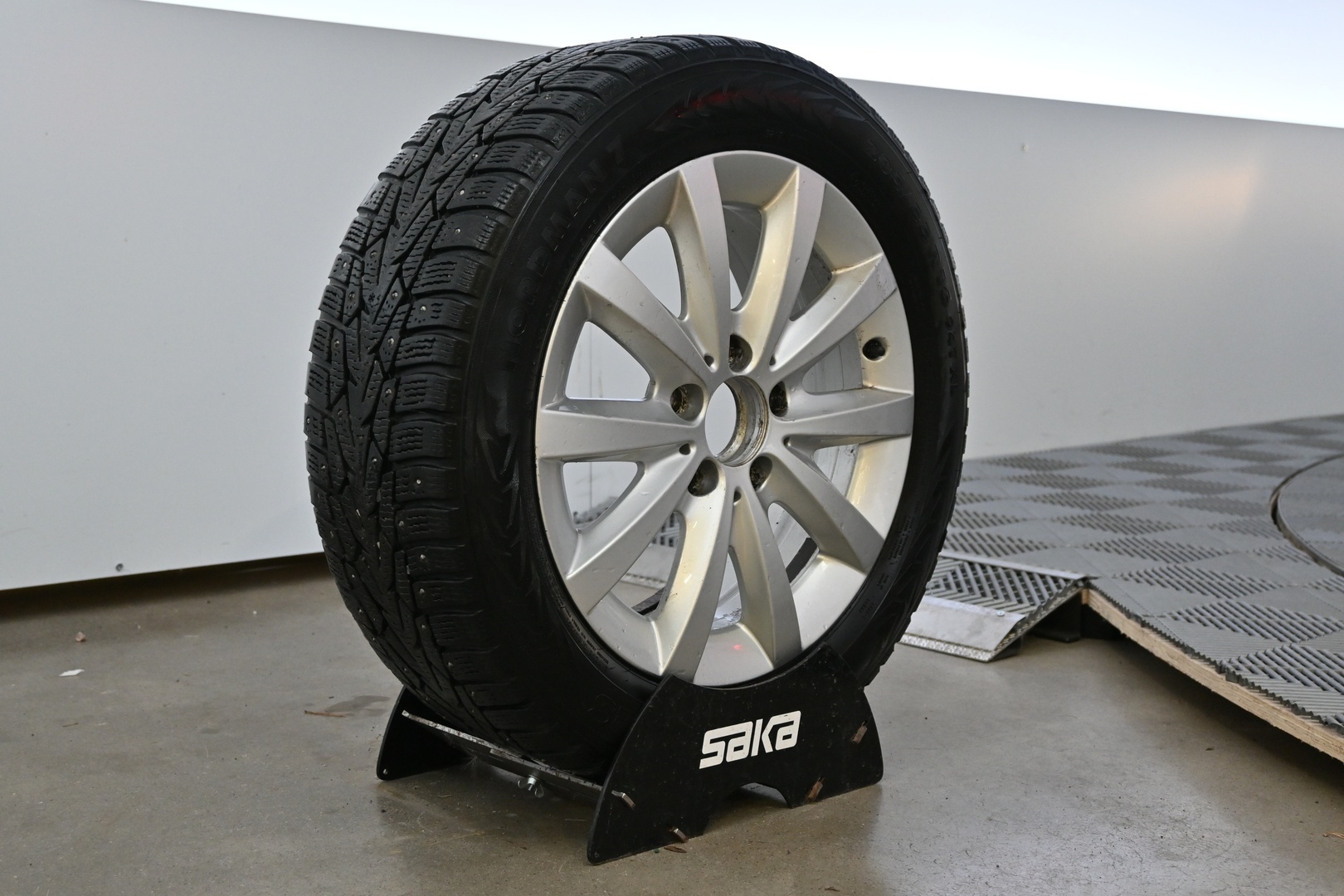 MERCEDES-BENZ A 2015