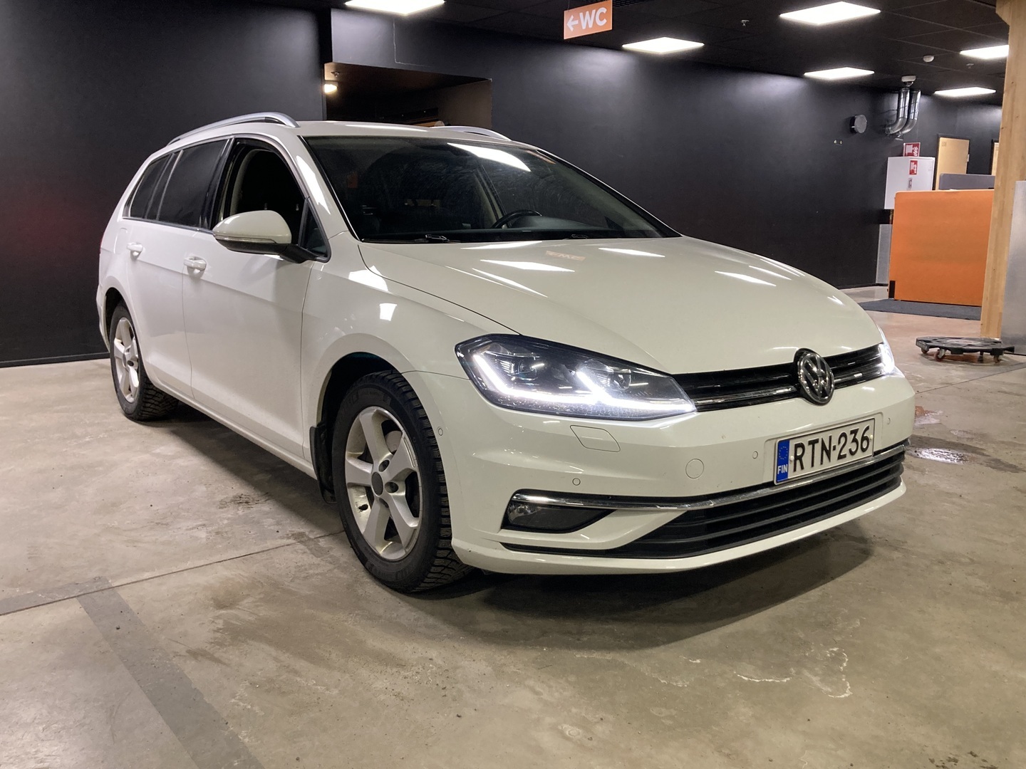 VOLKSWAGEN Golf 2018